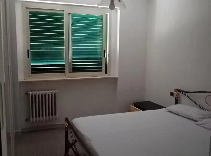 Manfredi Via Fermi Vieste, In Centro Bed & Breakfast Vieste